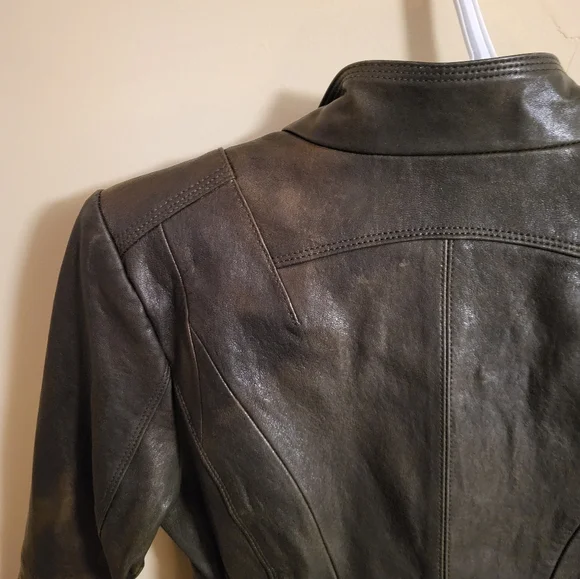 Leather Jacket - Picture 4 of 9